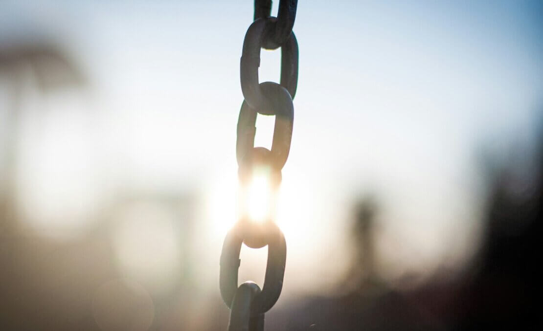 Image of a chain symbolising the weight of being relied on