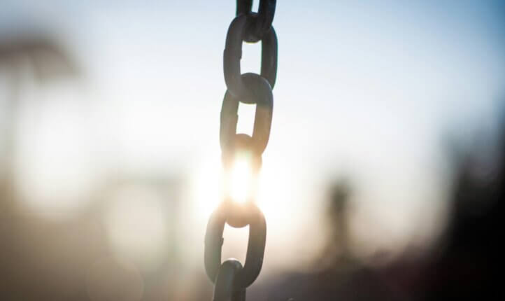 Image of a chain symbolising the weight of being relied on